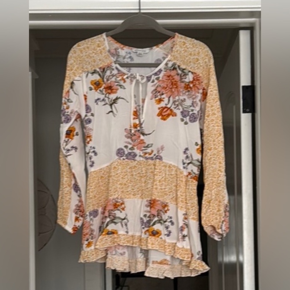 American Eagle Floral Women's Top
